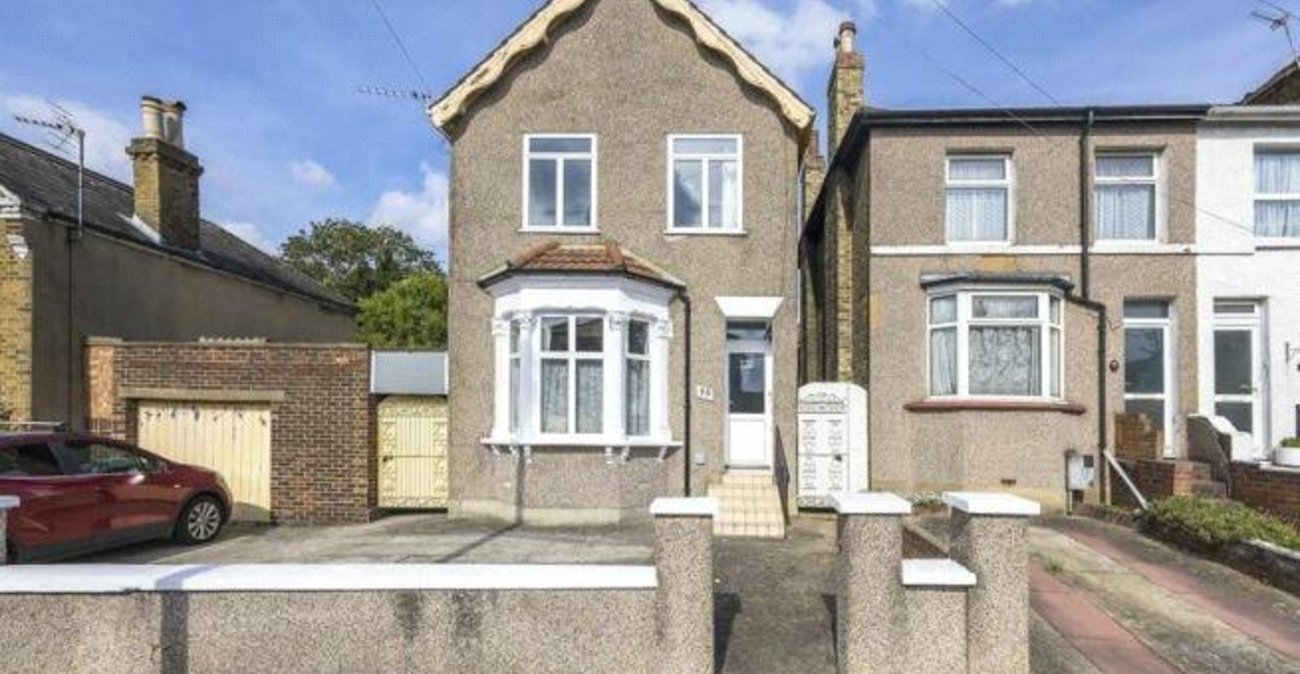 3 bedroom property for sale in Bexleyheath | Robinson Jackson