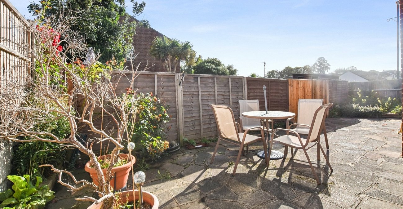 2 bedroom property for sale in Bexleyheath | Robinson Jackson
