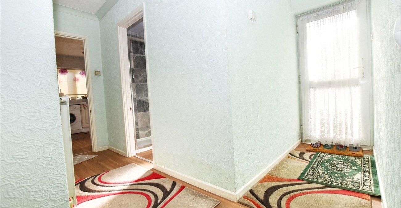 2 bedroom property for sale in Bexleyheath | Robinson Jackson