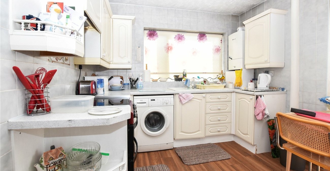 2 bedroom property for sale in Bexleyheath | Robinson Jackson