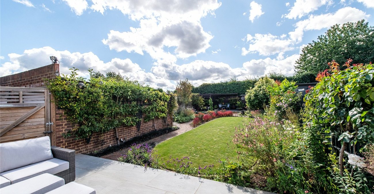 3 bedroom house for sale in Rochester | Robinson Michael & Jackson