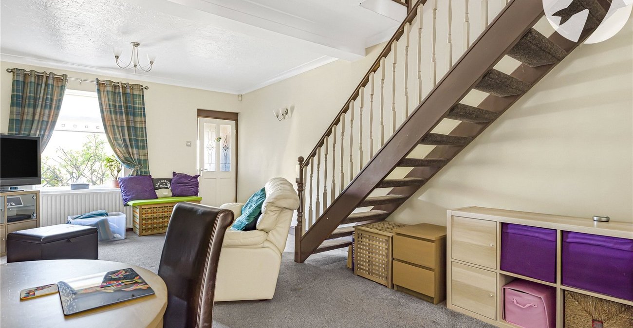 2 bedroom house for sale in Swanscombe | Robinson Jackson