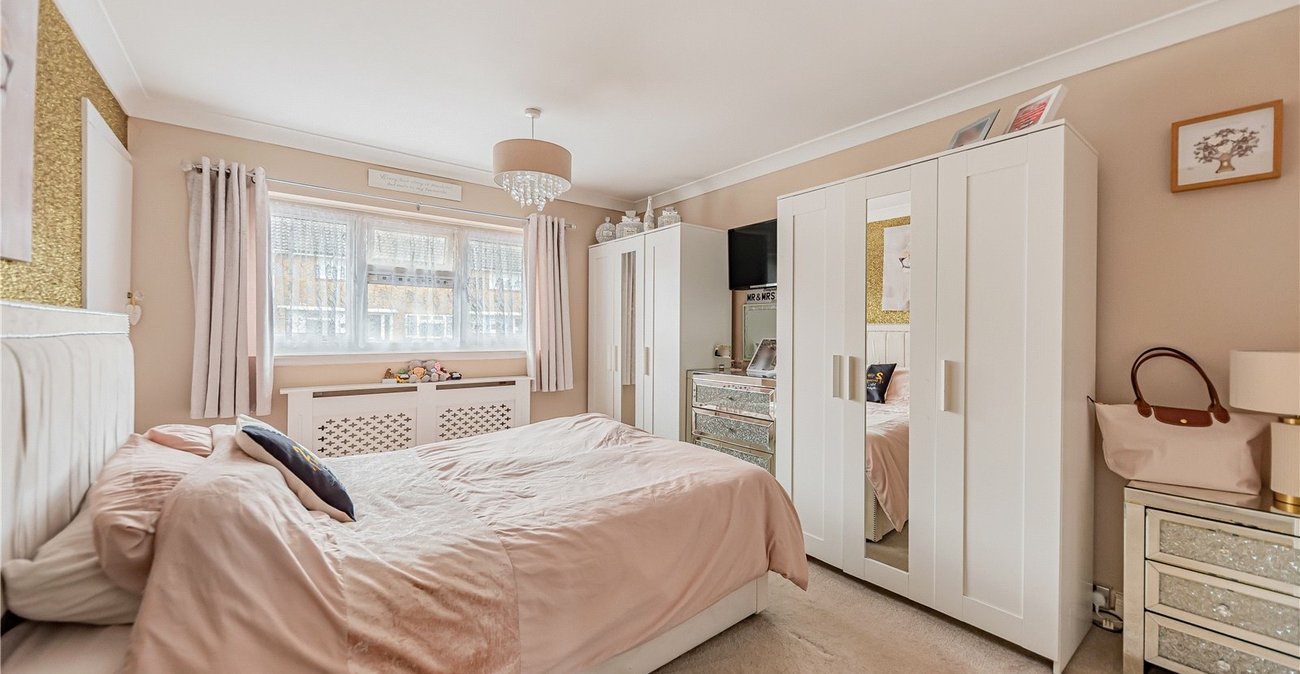 3 bedroom house for sale in Gravesend | Robinson Michael & Jackson