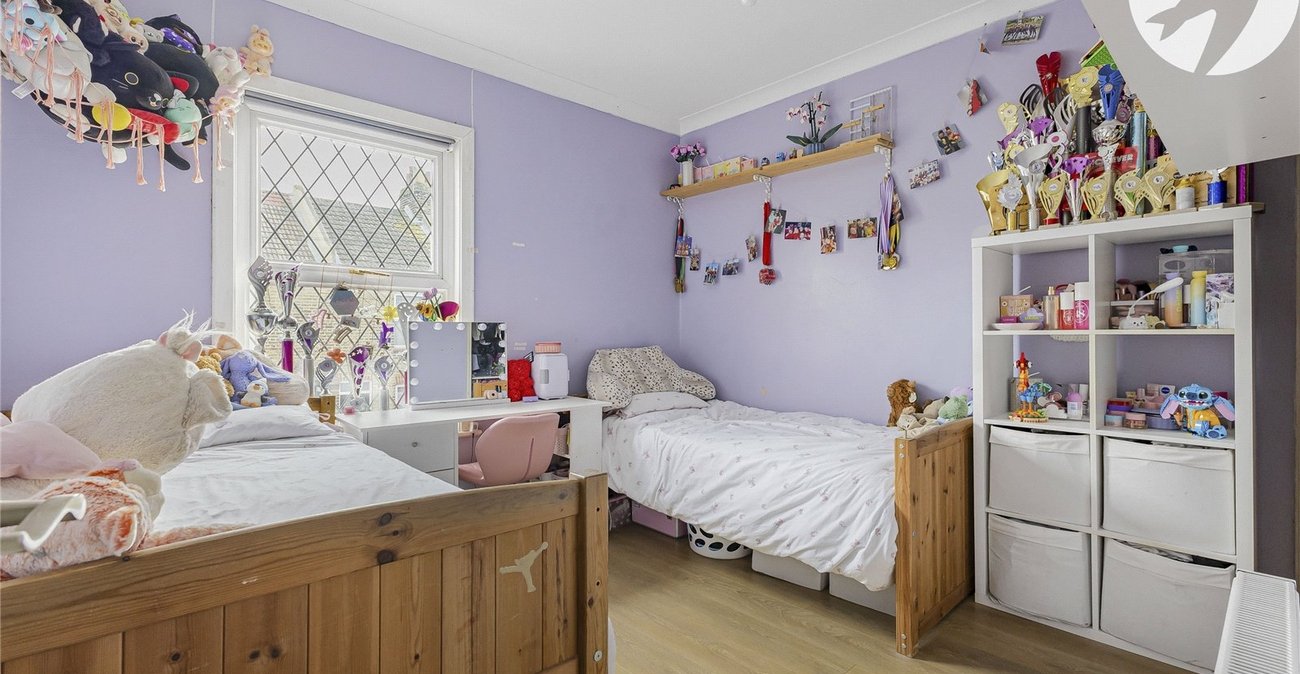 2 bedroom house for sale in Northfleet | Robinson Michael & Jackson