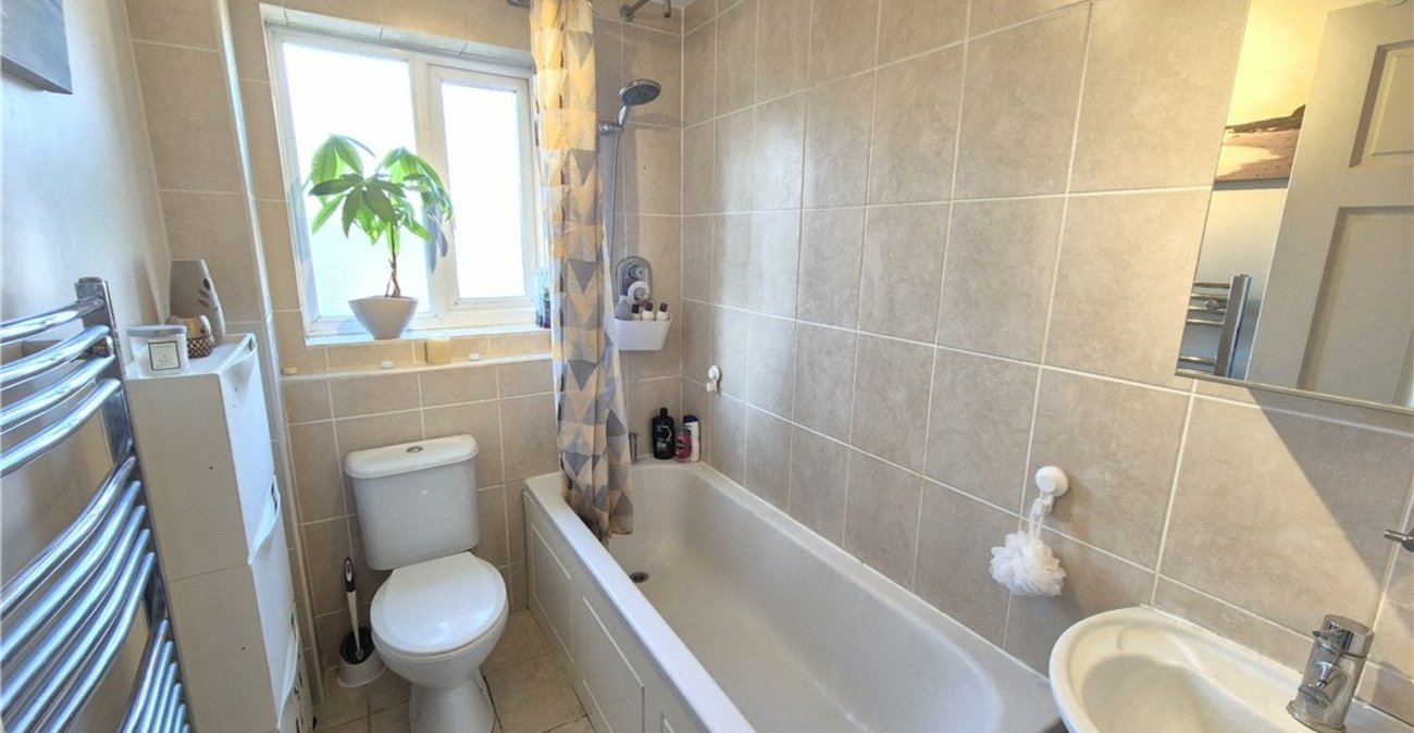 2 bedroom house for sale in Orpington | Robinson Jackson