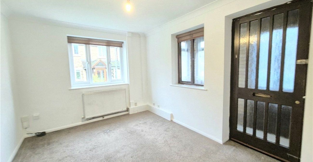 1 bedroom house for sale in Orpington | Robinson Jackson