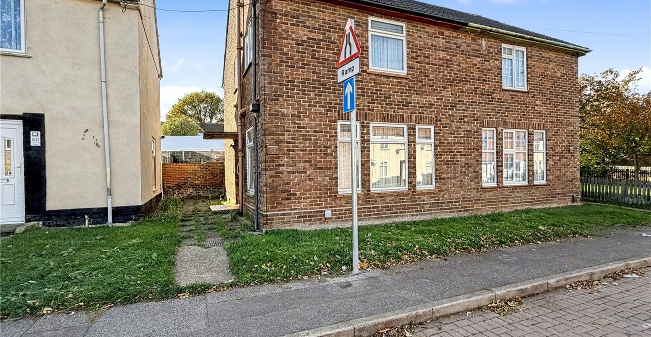 2 bedroom house for sale in Twydall | Robinson Michael & Jackson