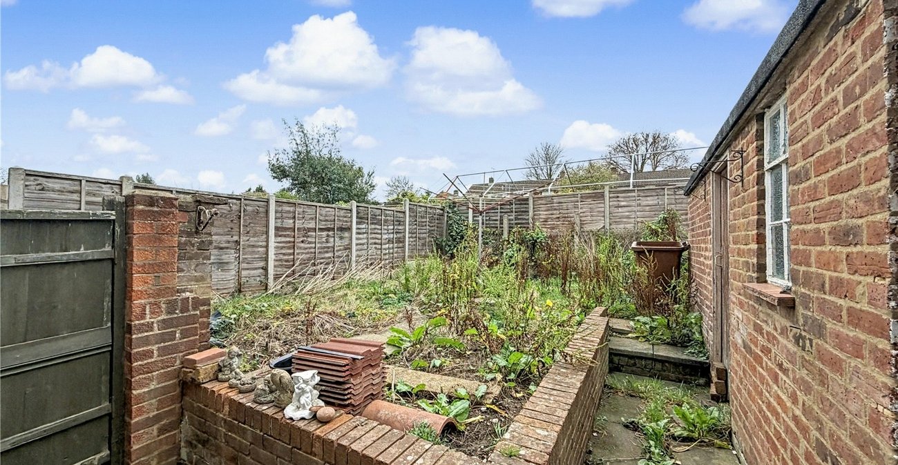 2 bedroom house for sale in Twydall | Robinson Michael & Jackson