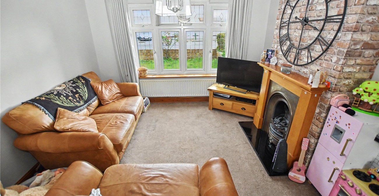 3 bedroom house for sale in Bexleyheath | Robinson Jackson