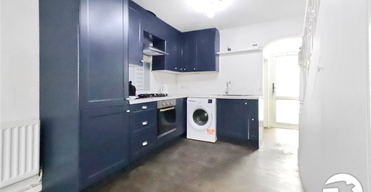 2 bedroom house for sale in Belvedere | Robinson Jackson