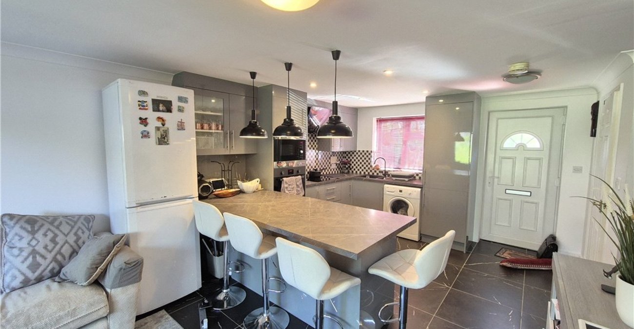 2 bedroom house for sale in St Mary Cray | Robinson Jackson