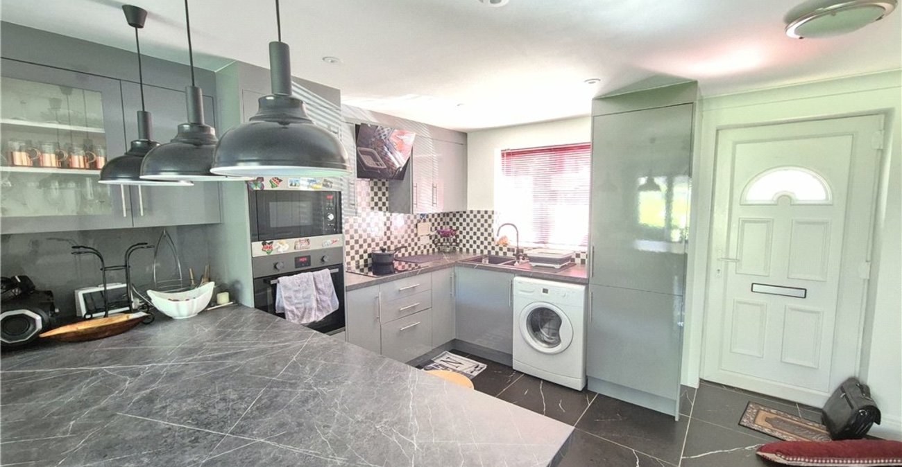 2 bedroom house for sale in St Mary Cray | Robinson Jackson