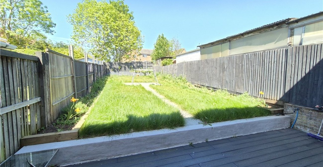 2 bedroom house for sale in St Mary Cray | Robinson Jackson