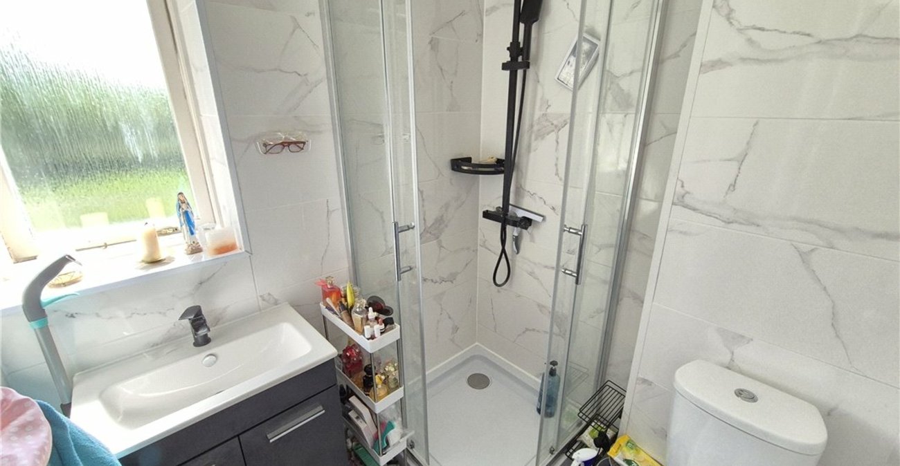 2 bedroom house for sale in St Mary Cray | Robinson Jackson