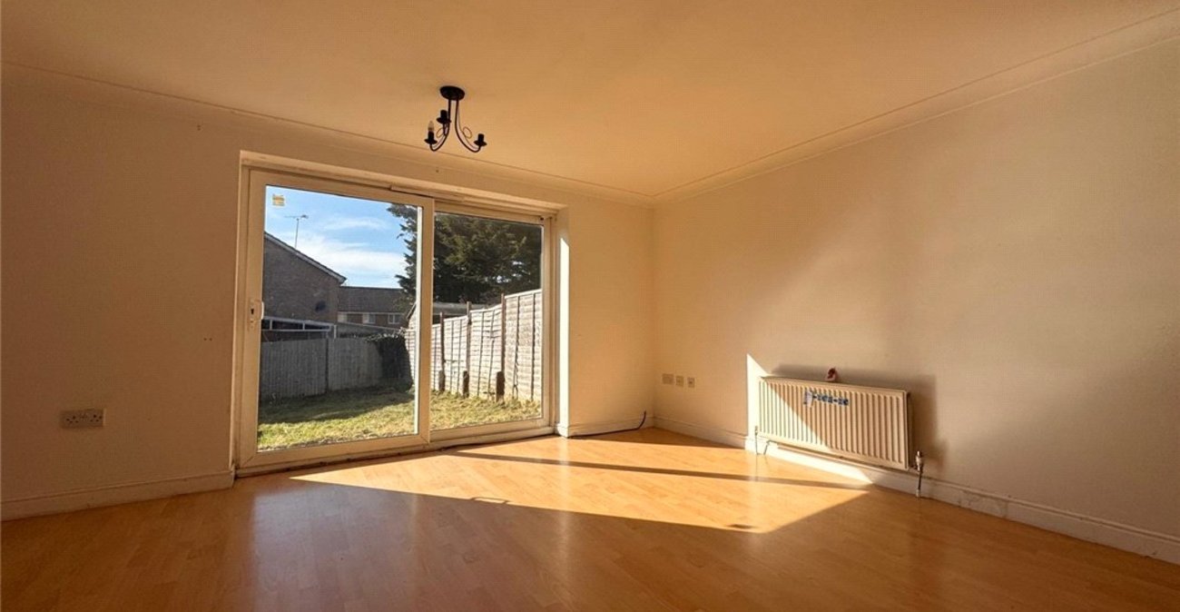 2 bedroom house for sale in St Mary Cray | Robinson Jackson
