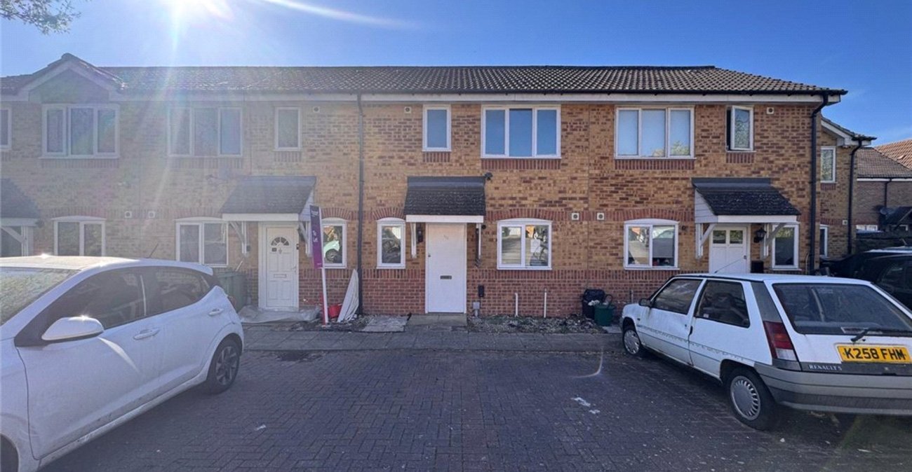 2 bedroom house for sale in St Mary Cray | Robinson Jackson