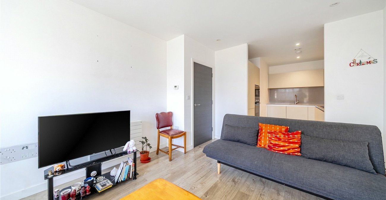 1 bedroom property for sale in Sydenham | Robinson Jackson