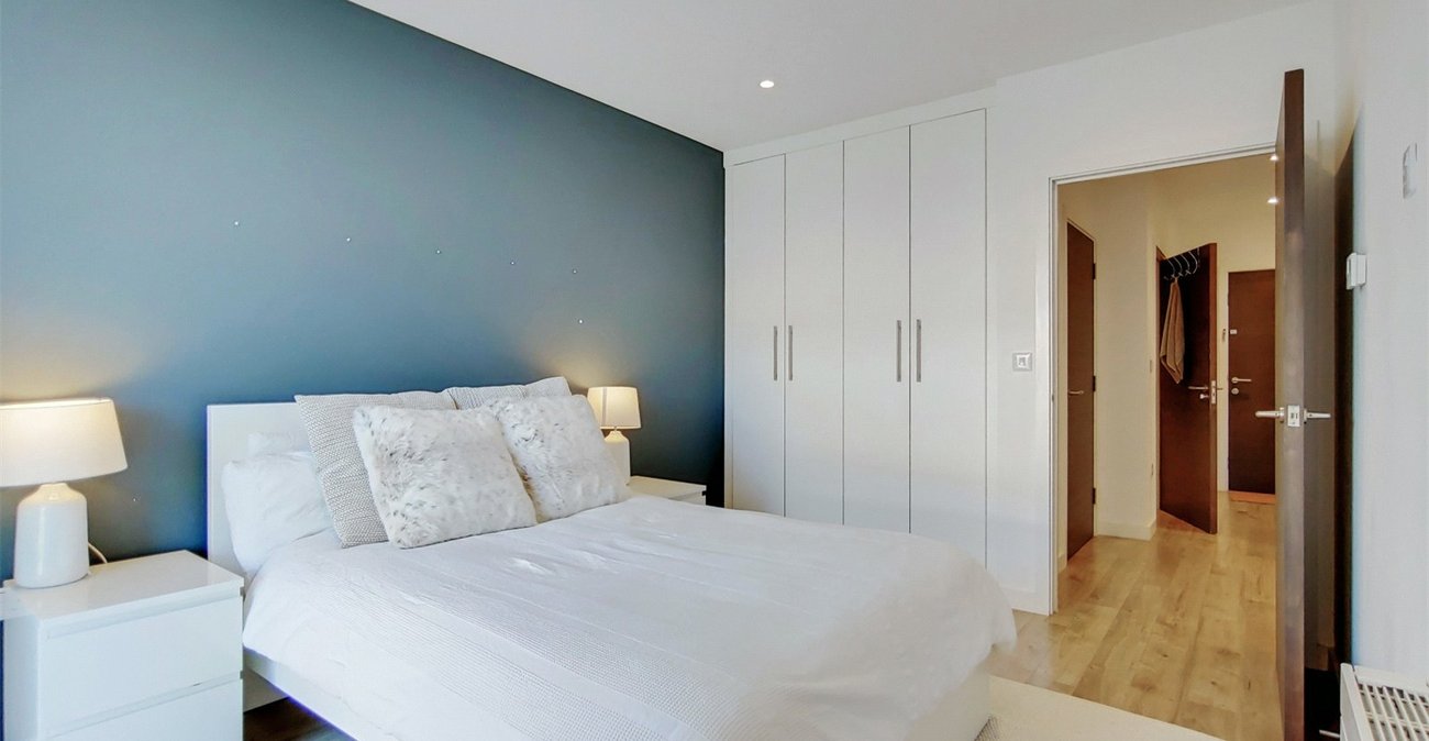 1 bedroom property for sale in Sydenham | Robinson Jackson