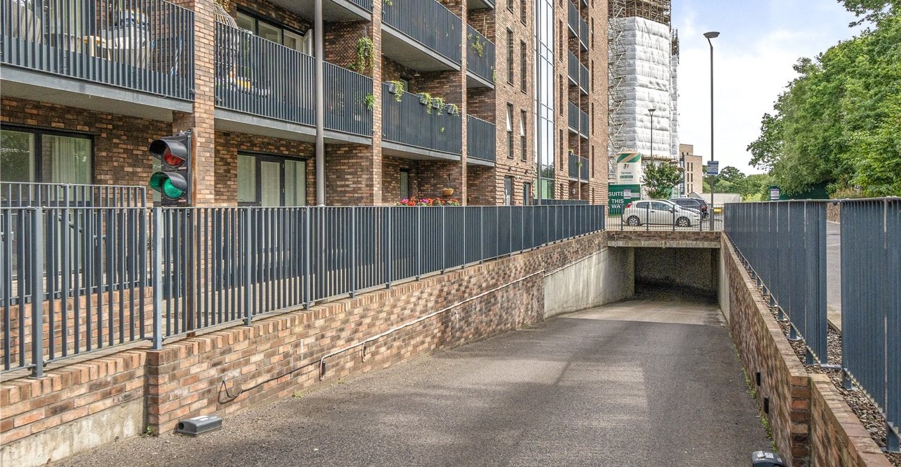 1 bedroom property for sale in Sydenham | Robinson Jackson