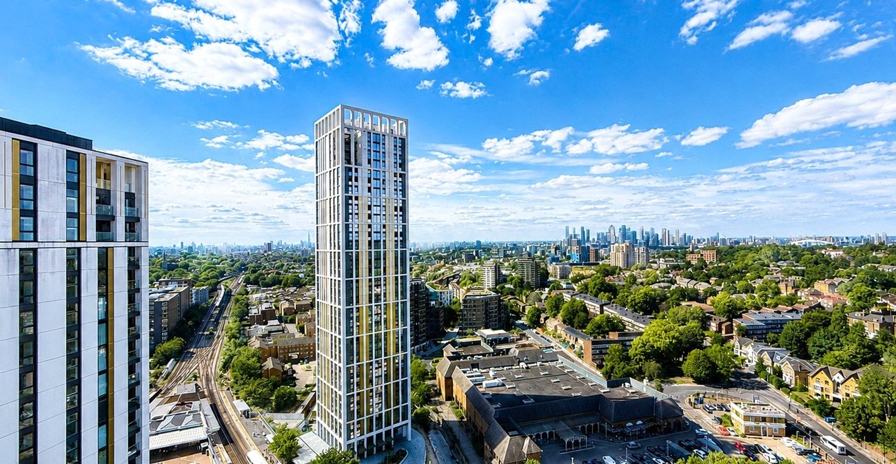 2 bedroom property for sale in Lewisham | Robinson Jackson