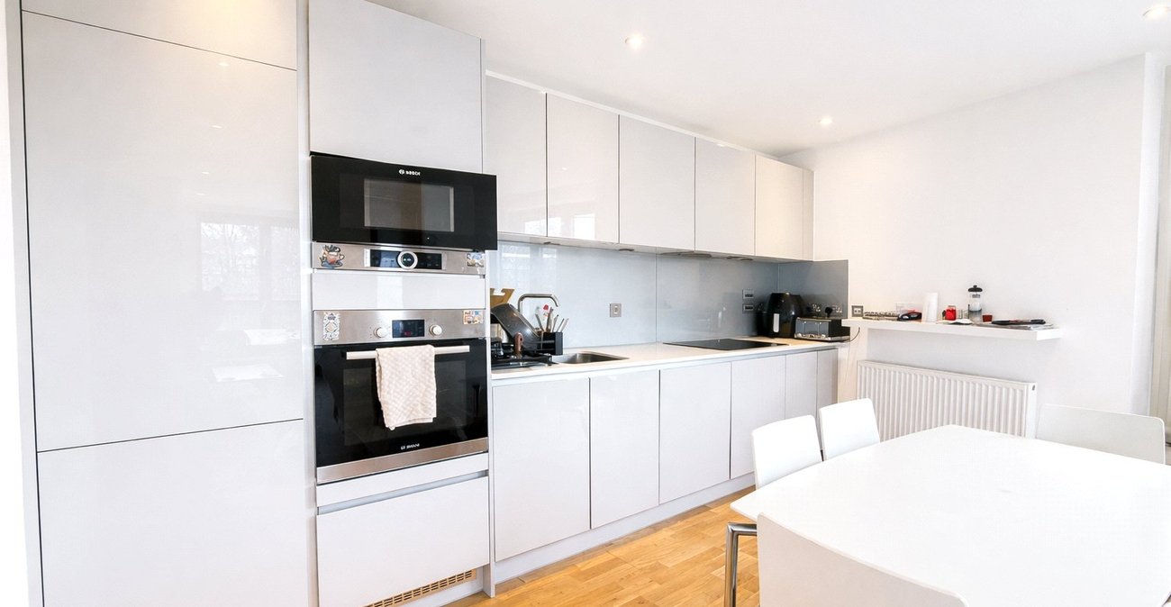 1 bedroom property for sale in London | Robinson Jackson