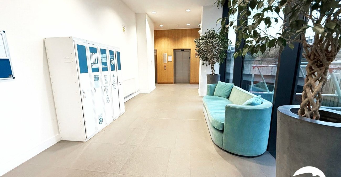 1 bedroom property for sale in London | Robinson Jackson