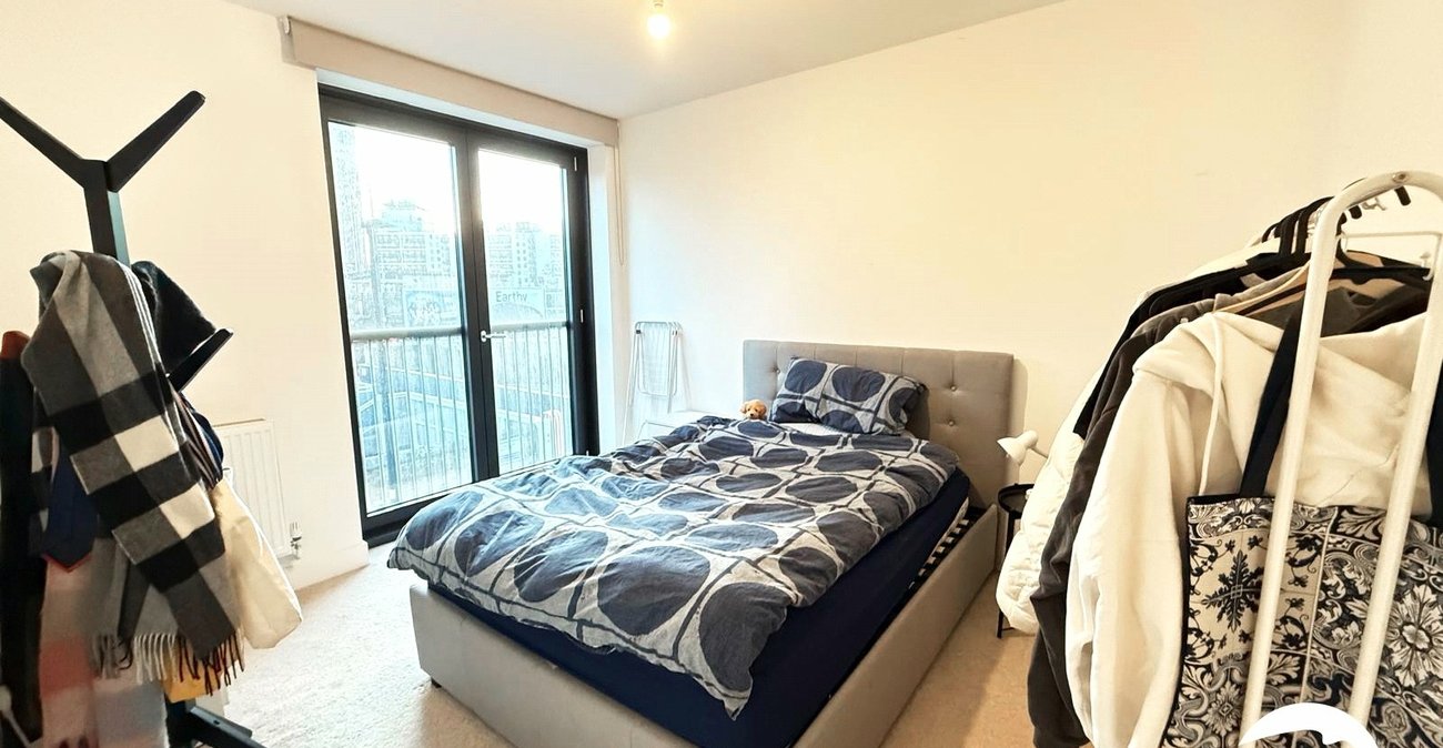 1 bedroom property for sale in London | Robinson Jackson