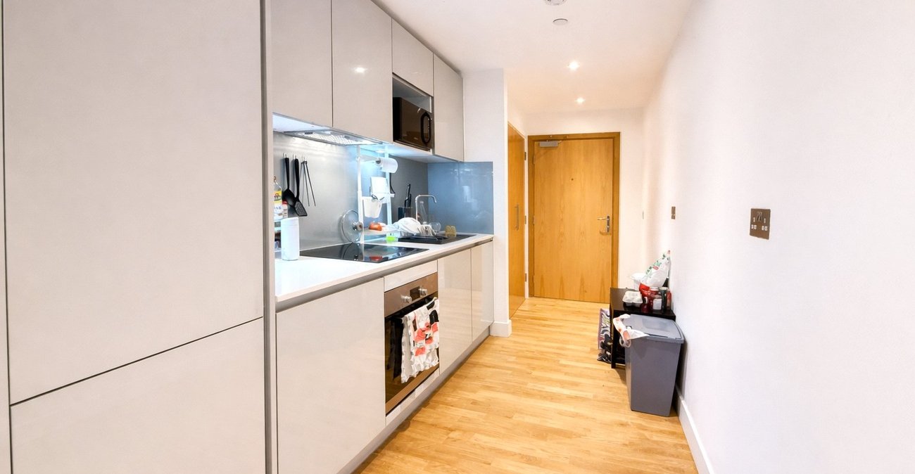 1 bedroom property for sale in London | Robinson Jackson