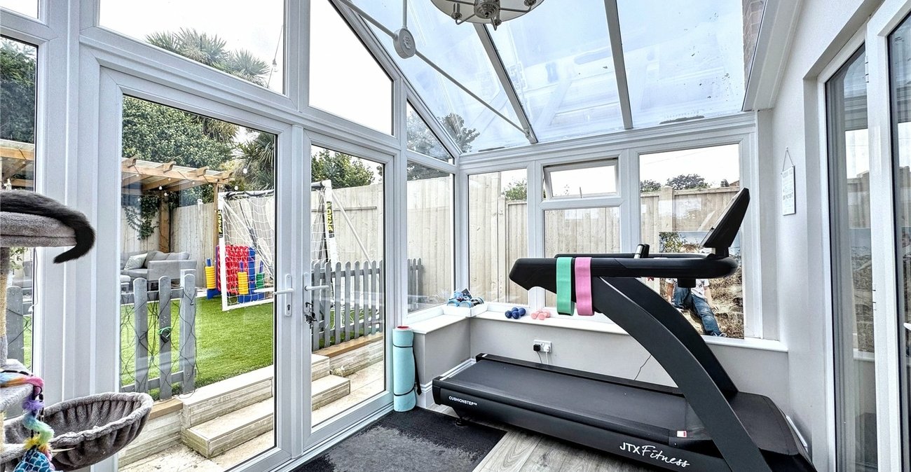 3 bedroom house for sale in Rainham | Robinson Michael & Jackson