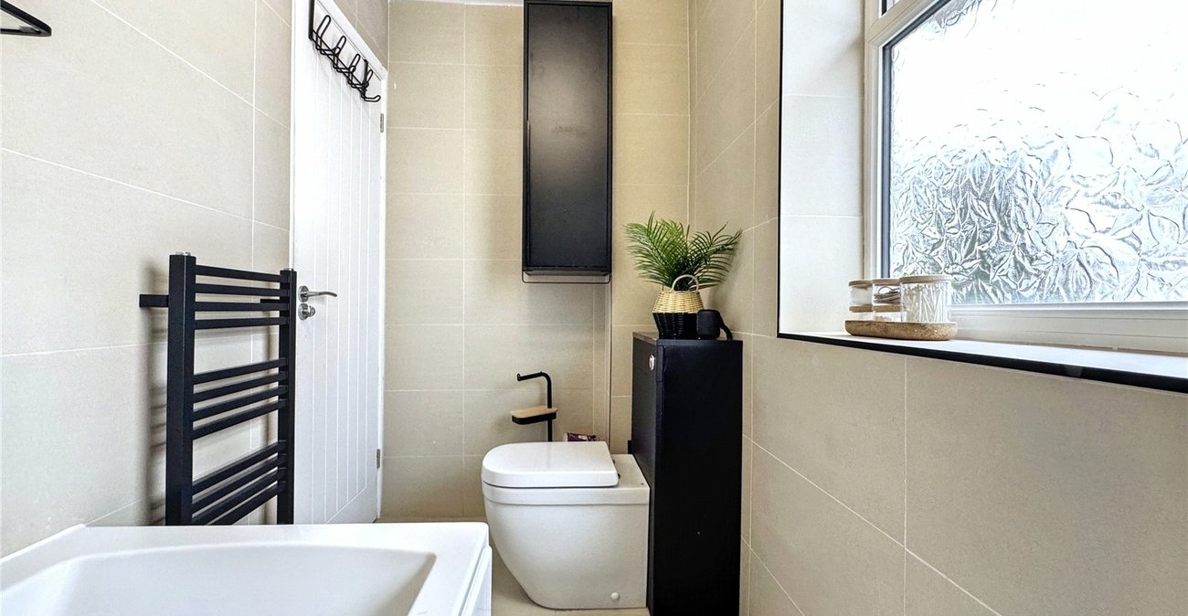 3 bedroom house for sale in Rainham | Robinson Michael & Jackson