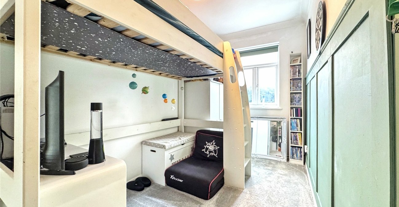 3 bedroom house for sale in Rainham | Robinson Michael & Jackson