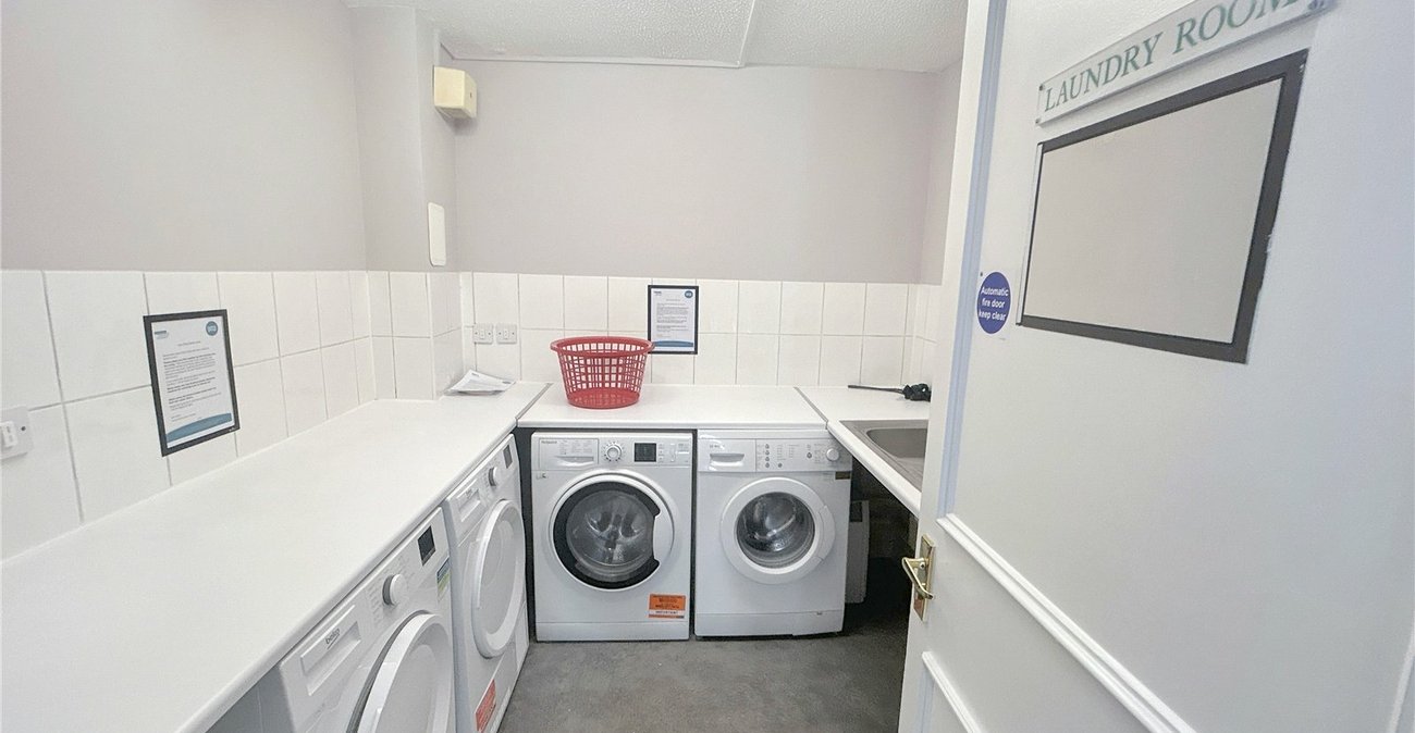 1 bedroom property for sale in Sidcup | Robinson Jackson