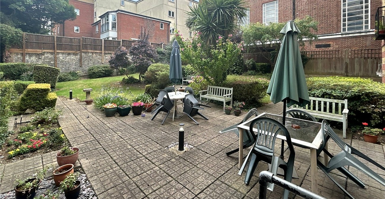 1 bedroom property for sale in Sidcup | Robinson Jackson