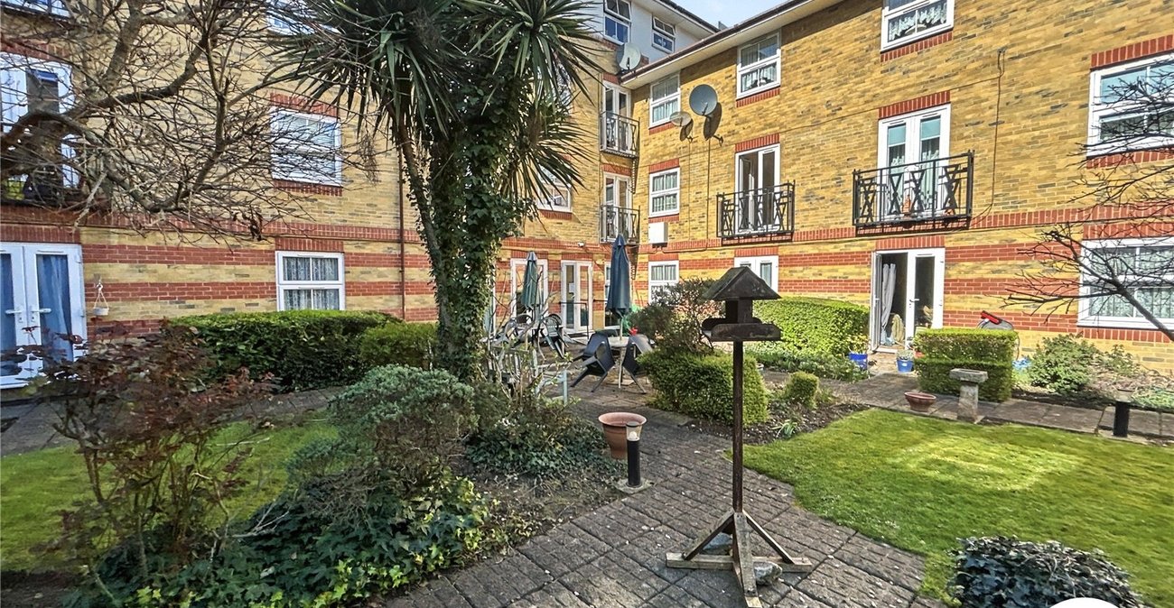 1 bedroom property for sale in Sidcup | Robinson Jackson