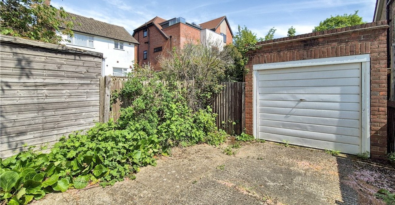 4 bedroom house for sale in South Orpington | Robinson Jackson