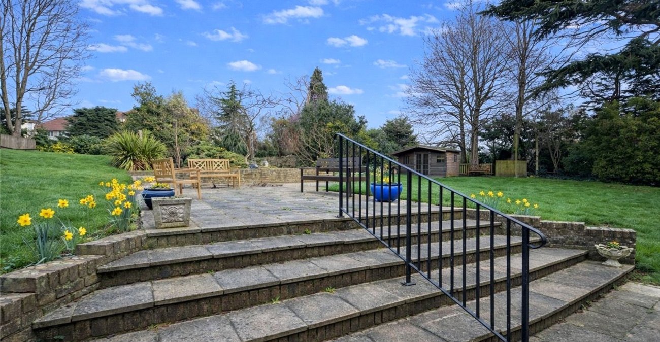 2 bedroom property to rent in South Orpington | Robinson Jackson