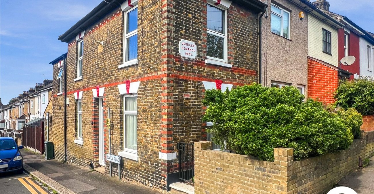 1 bedroom property for sale in Strood | Robinson Michael & Jackson