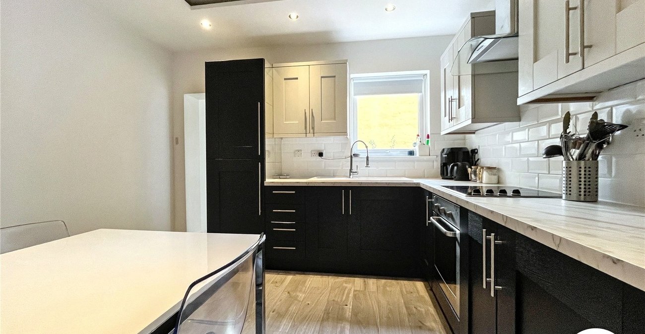 2 bedroom house for sale in Strood | Robinson Michael & Jackson