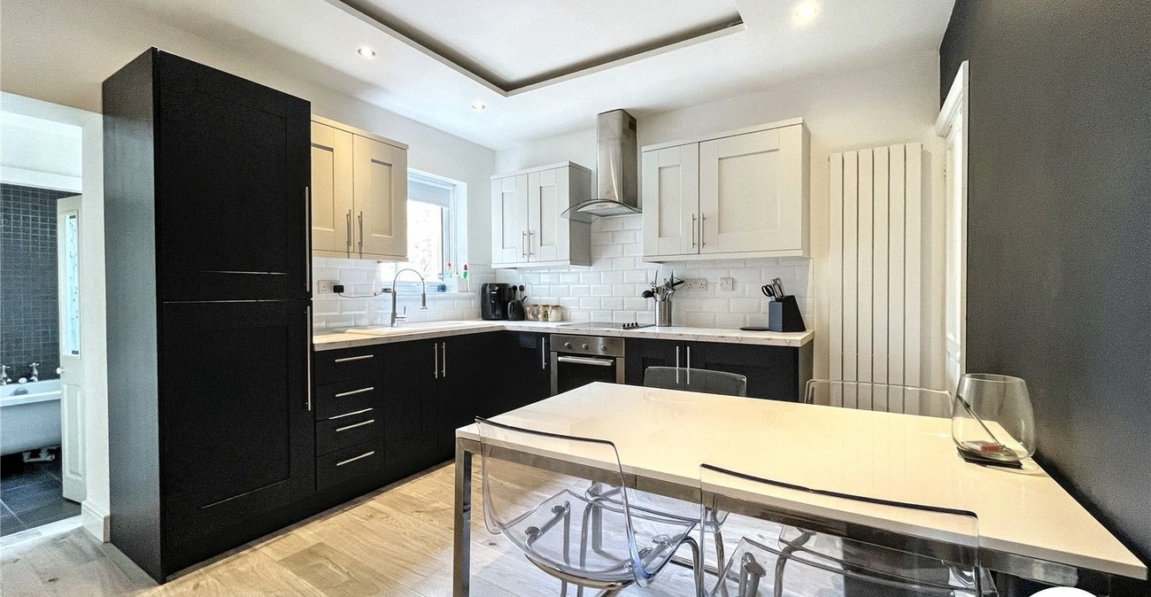 2 bedroom house for sale in Strood | Robinson Michael & Jackson