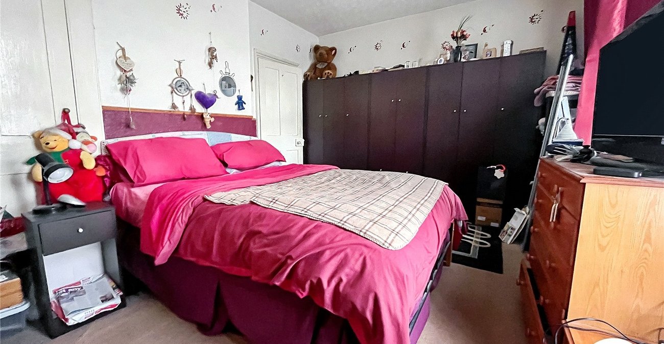 3 bedroom house for sale in Strood | Robinson Michael & Jackson