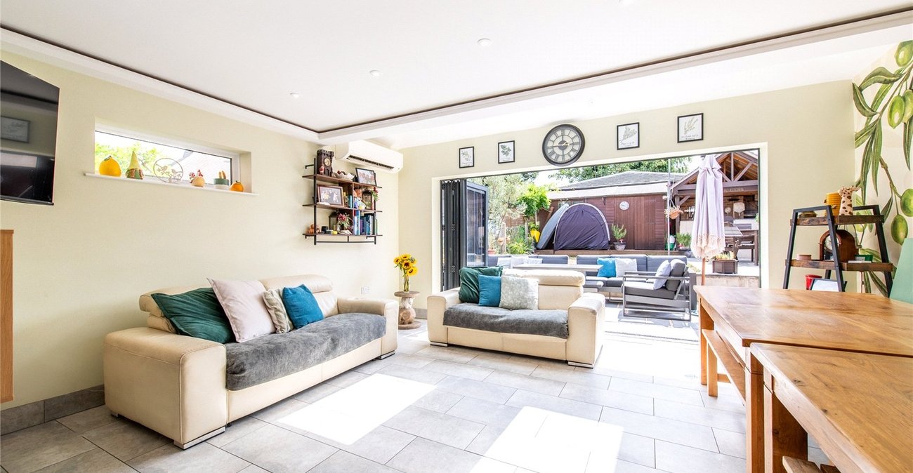 7 bedroom house for sale in Higham | Robinson Michael & Jackson