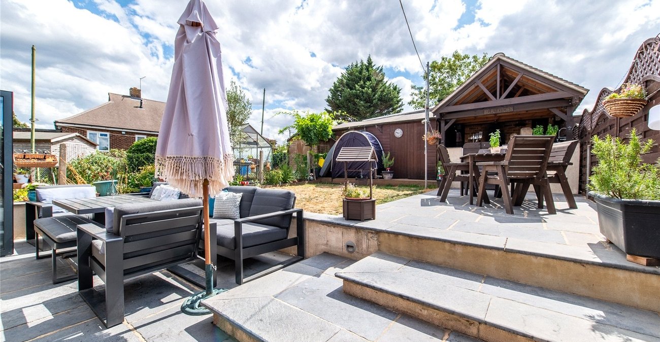 7 bedroom house for sale in Higham | Robinson Michael & Jackson