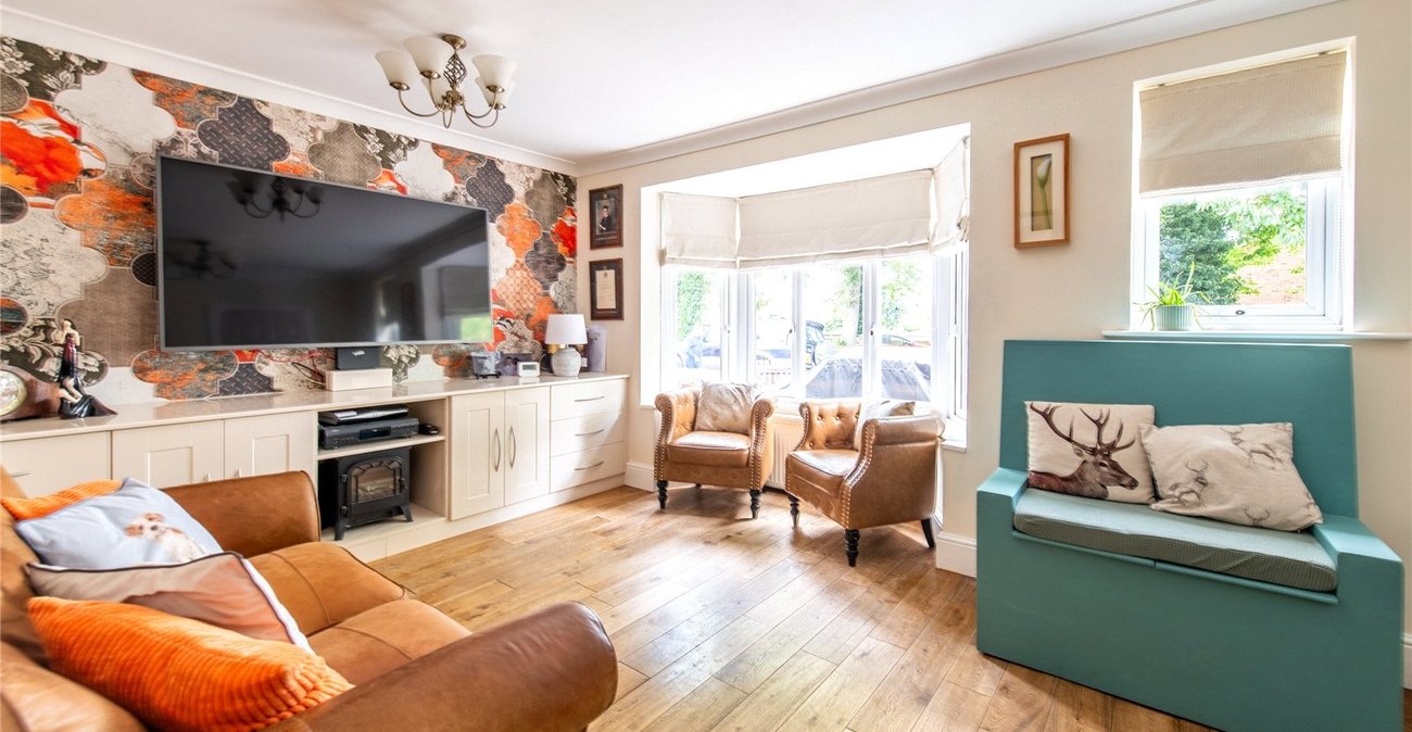 7 bedroom house for sale in Higham | Robinson Michael & Jackson
