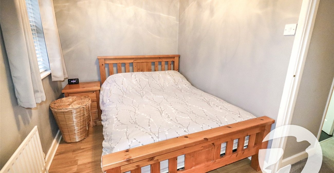 2 bedroom house for sale in Erith | Robinson Jackson
