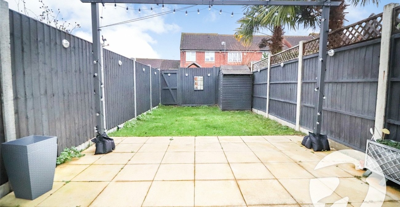 2 bedroom house for sale in Erith | Robinson Jackson