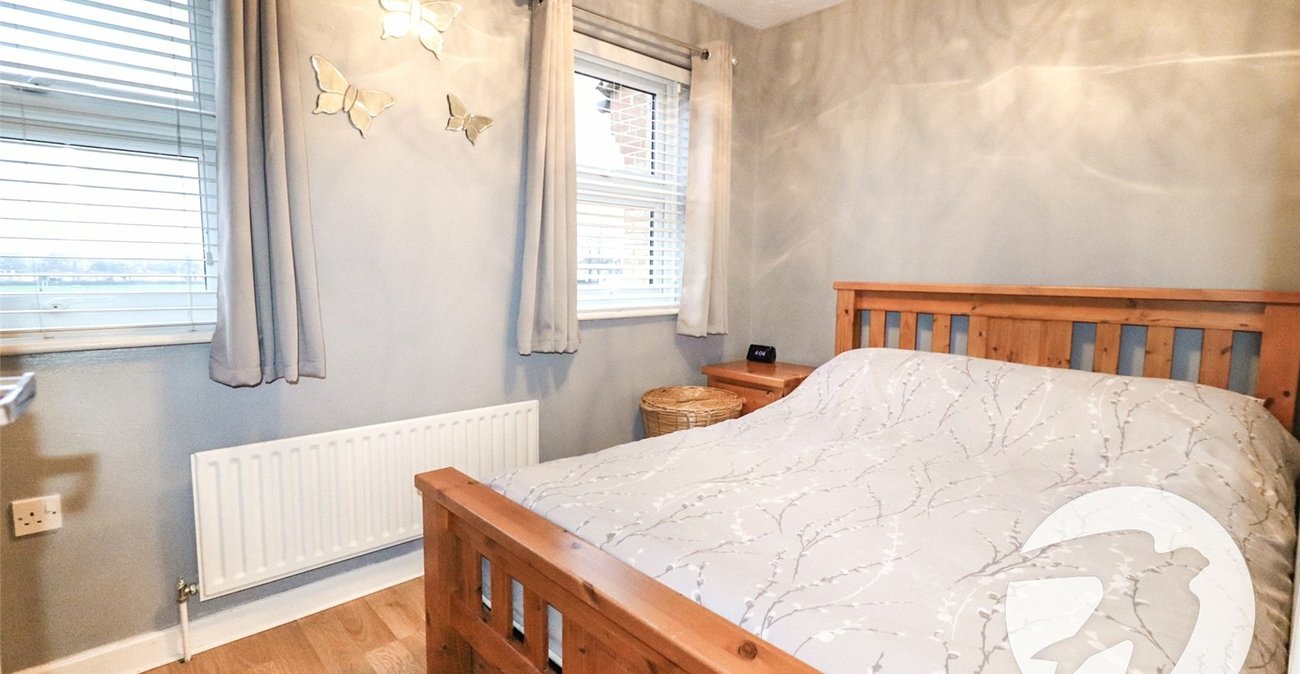 2 bedroom house for sale in Erith | Robinson Jackson