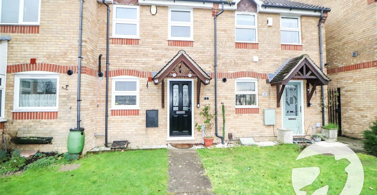 2 bedroom house for sale in Erith | Robinson Jackson
