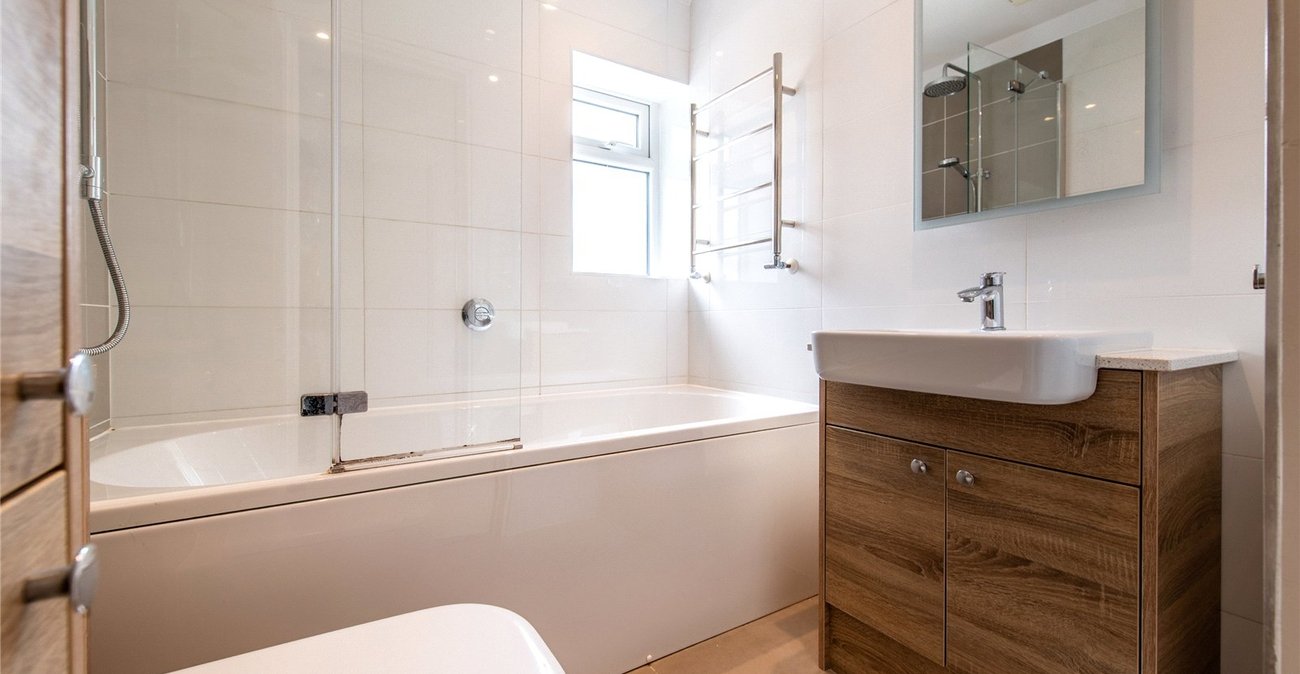 4 bedroom house for sale in Meopham | Robinson Michael & Jackson
