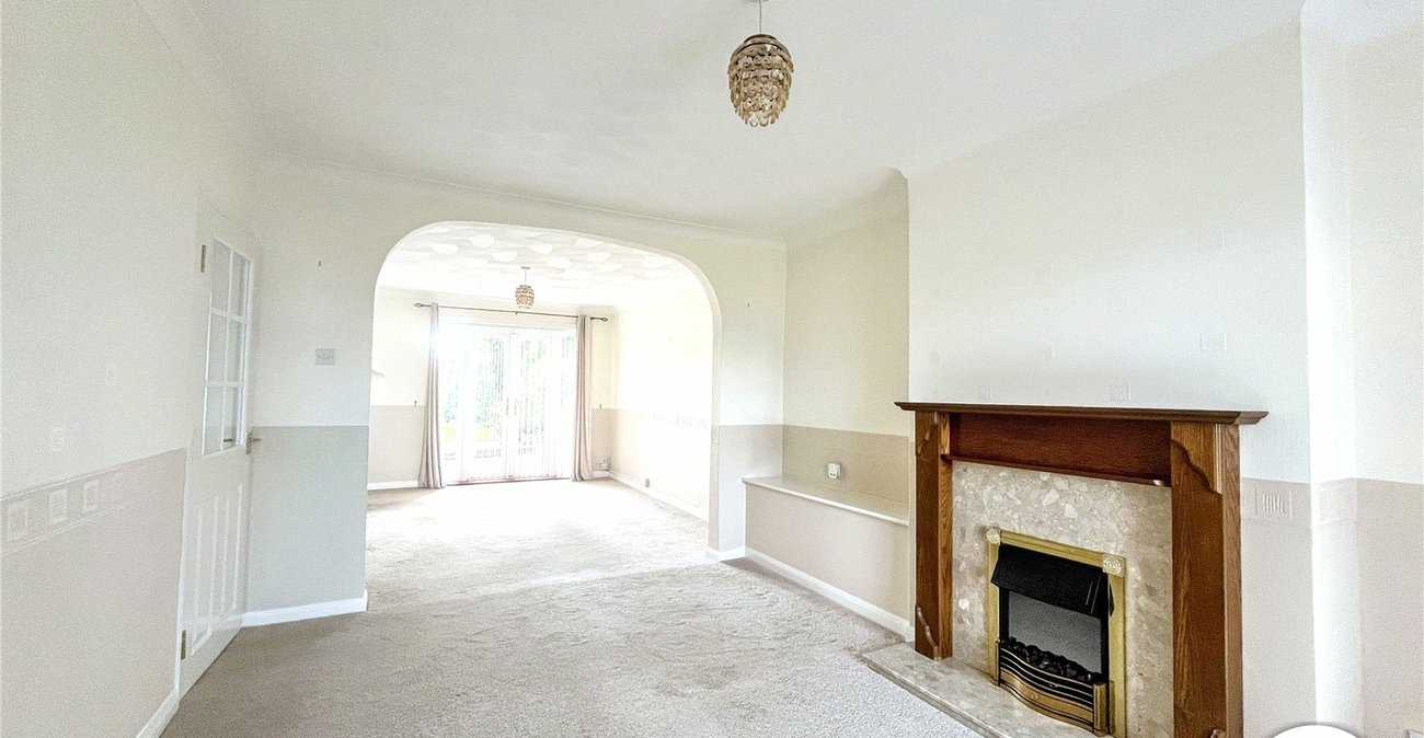 3 bedroom bungalow for sale in Sittingbourne | Robinson Michael & Jackson