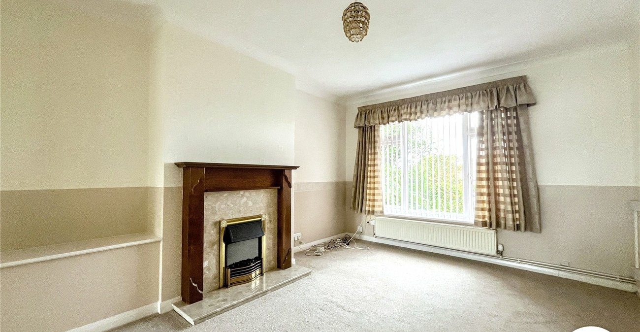 3 bedroom bungalow for sale in Sittingbourne | Robinson Michael & Jackson